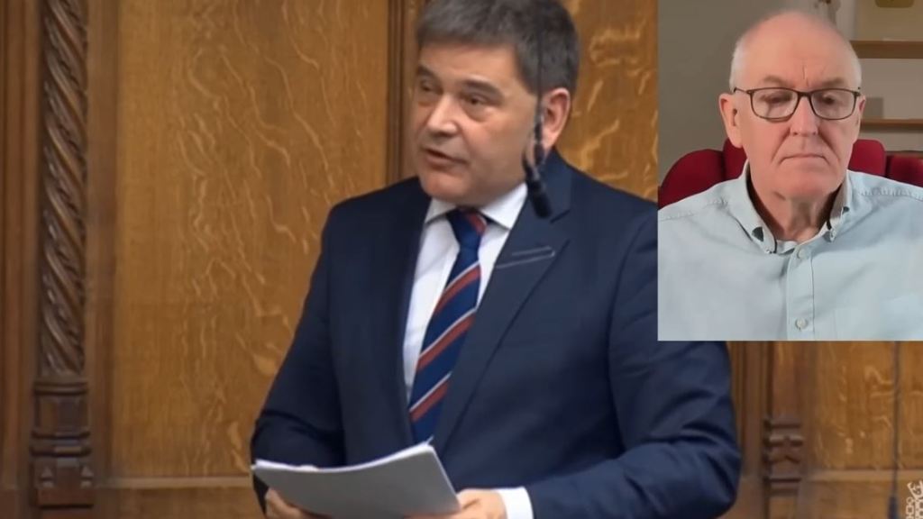 Large Cheers for British MP Andrew Bridgen’s Critical Vaccination Speech from the Public&nbsp;Gallery